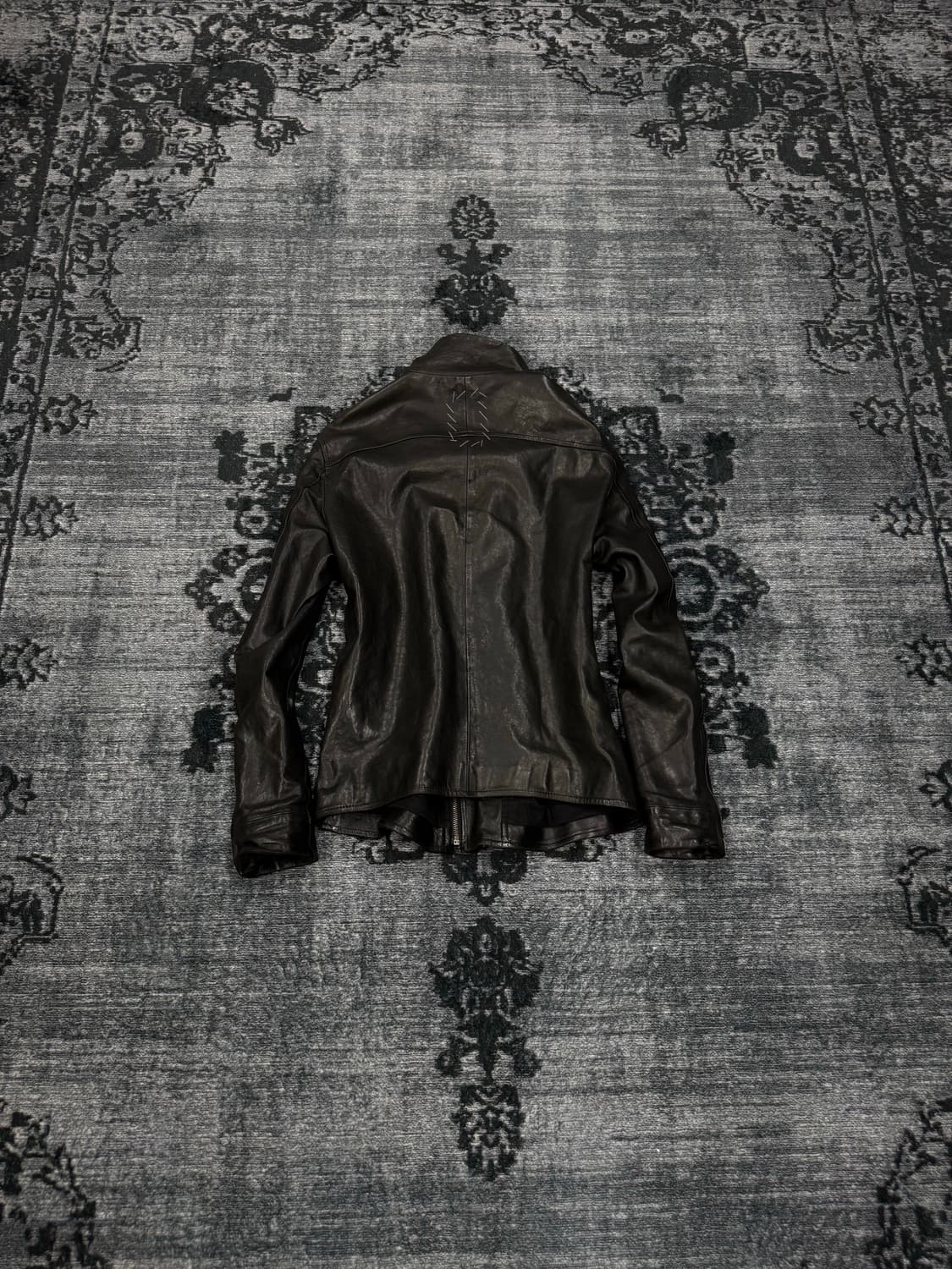 Okiraku asymmetry high neck lamb skin ja 상품이미지6