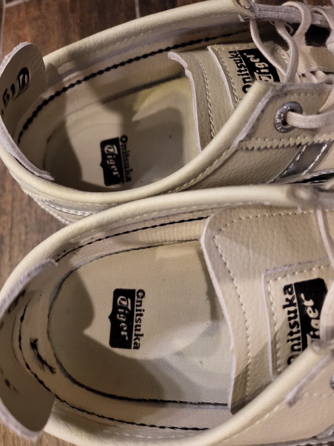 오니츠카타이거 멕시코66 크림 실버260 상품이미지2