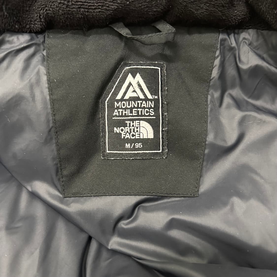 노스페이스 구스다운 롱패딩 블랙 NC1DJ50B 95사이즈 상품이미지5