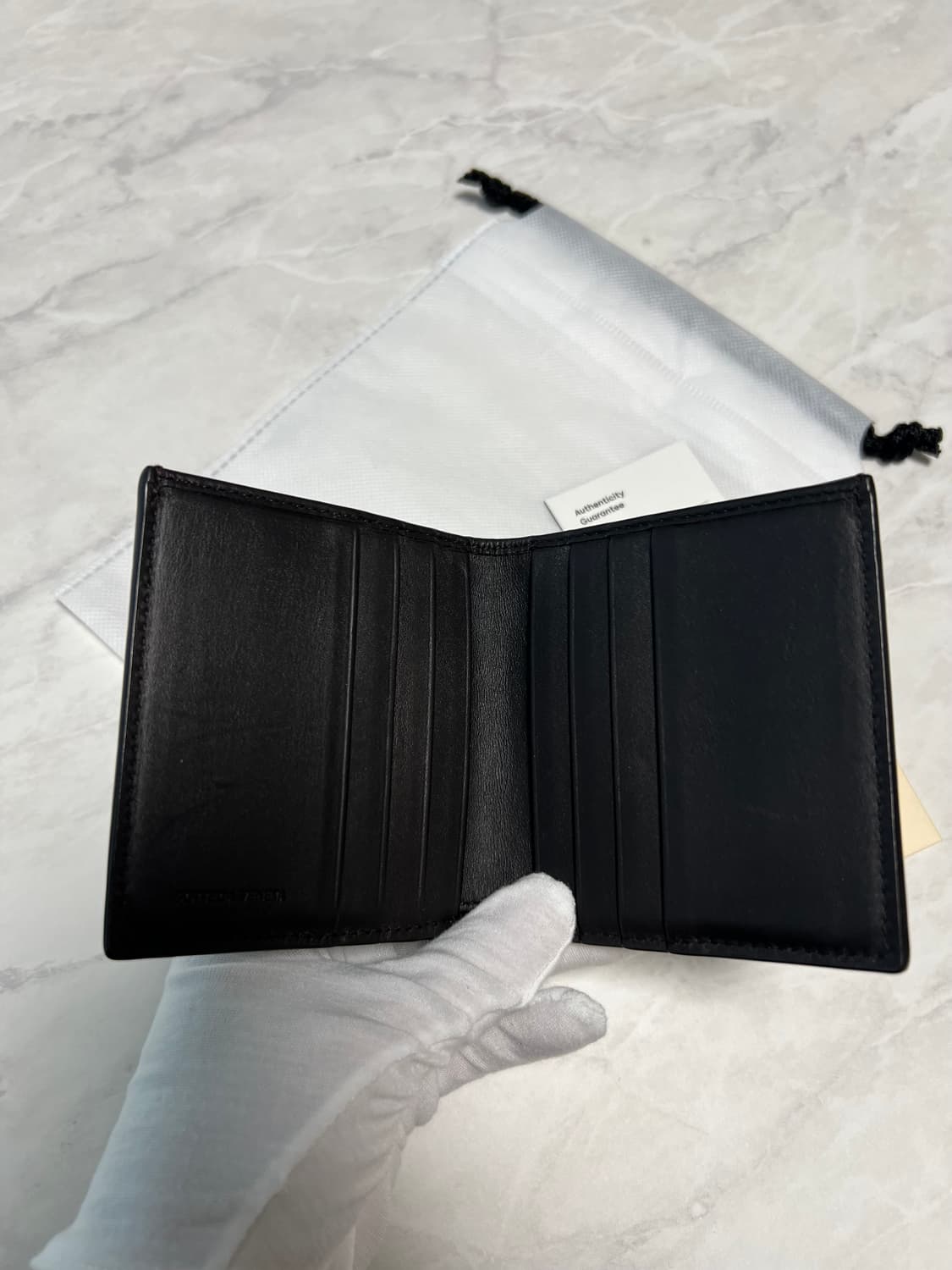 보테가베네타 지갑 상품이미지3