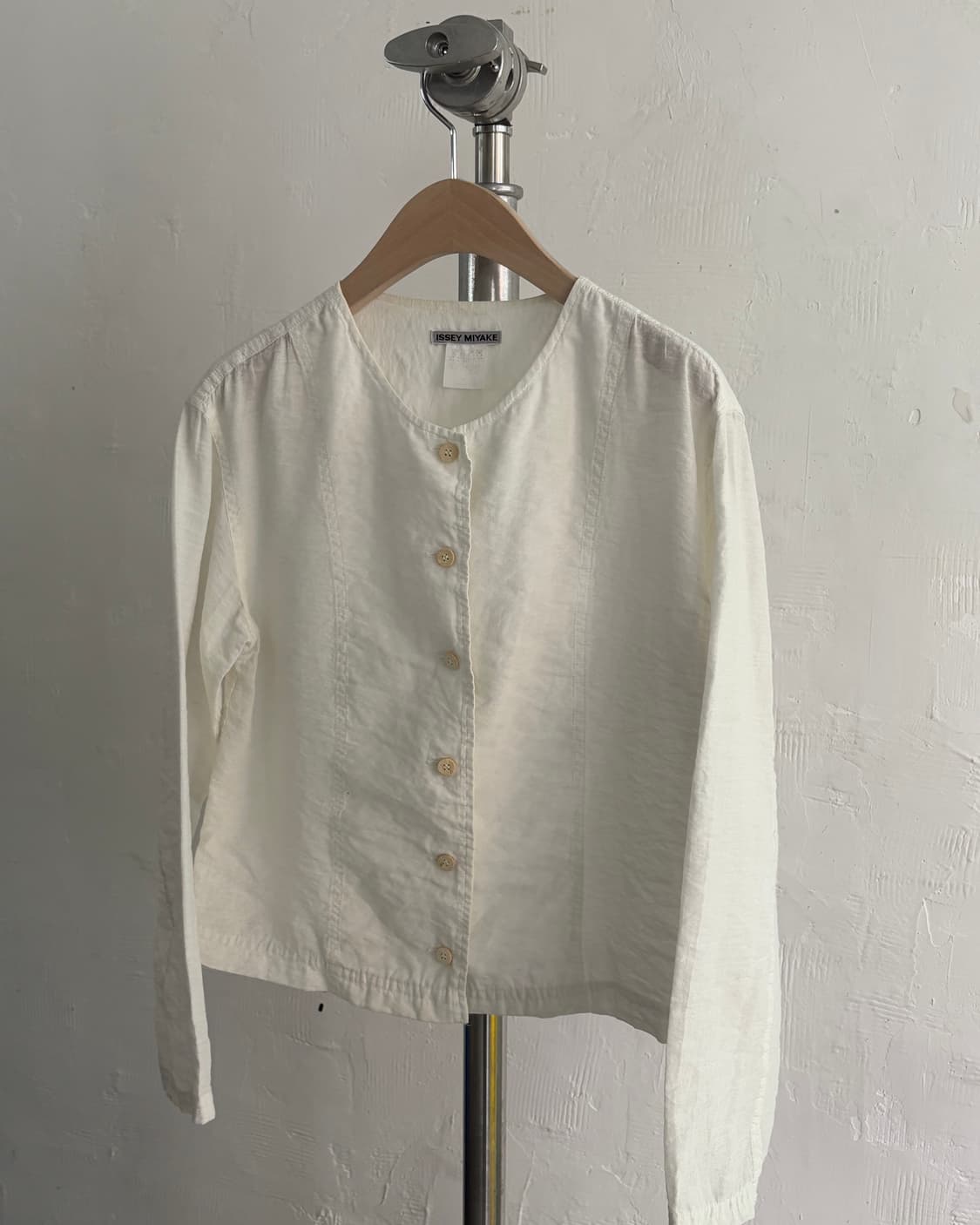 Issey Miyake 이세이미야케 90‘s 화이트 논카라 린넨 자켓 상품이미지4