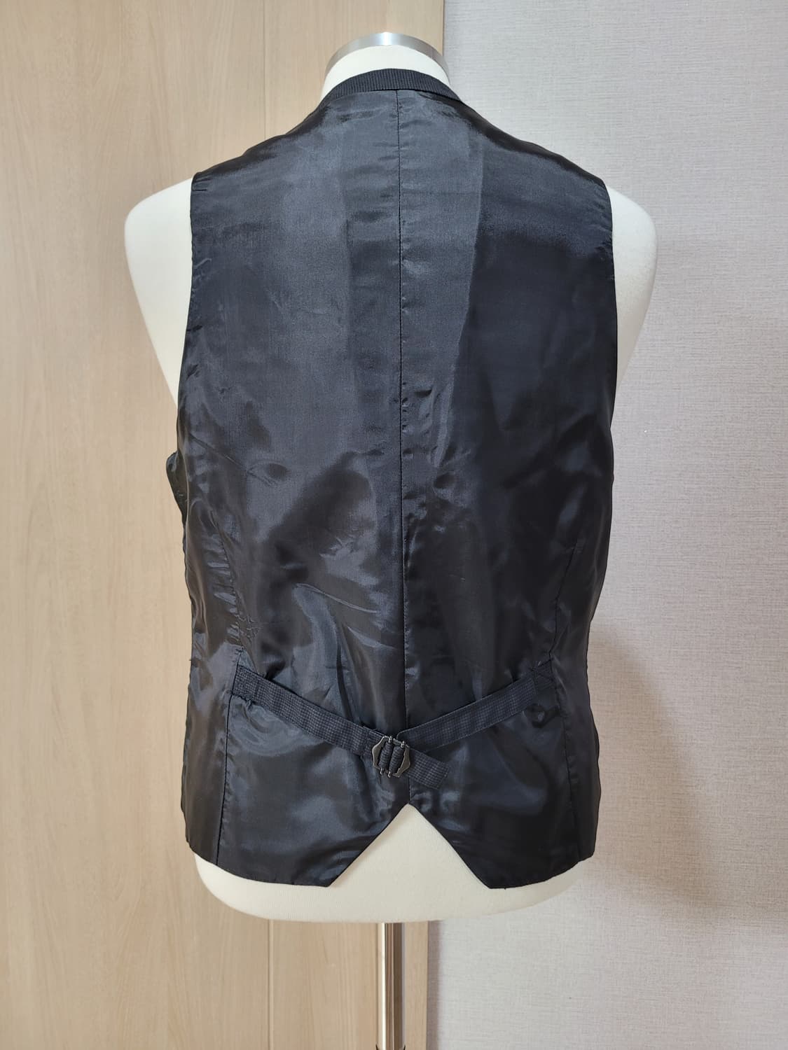 자라 ZARAMAN V넥 4버튼 조끼 100 블랙 상품이미지5