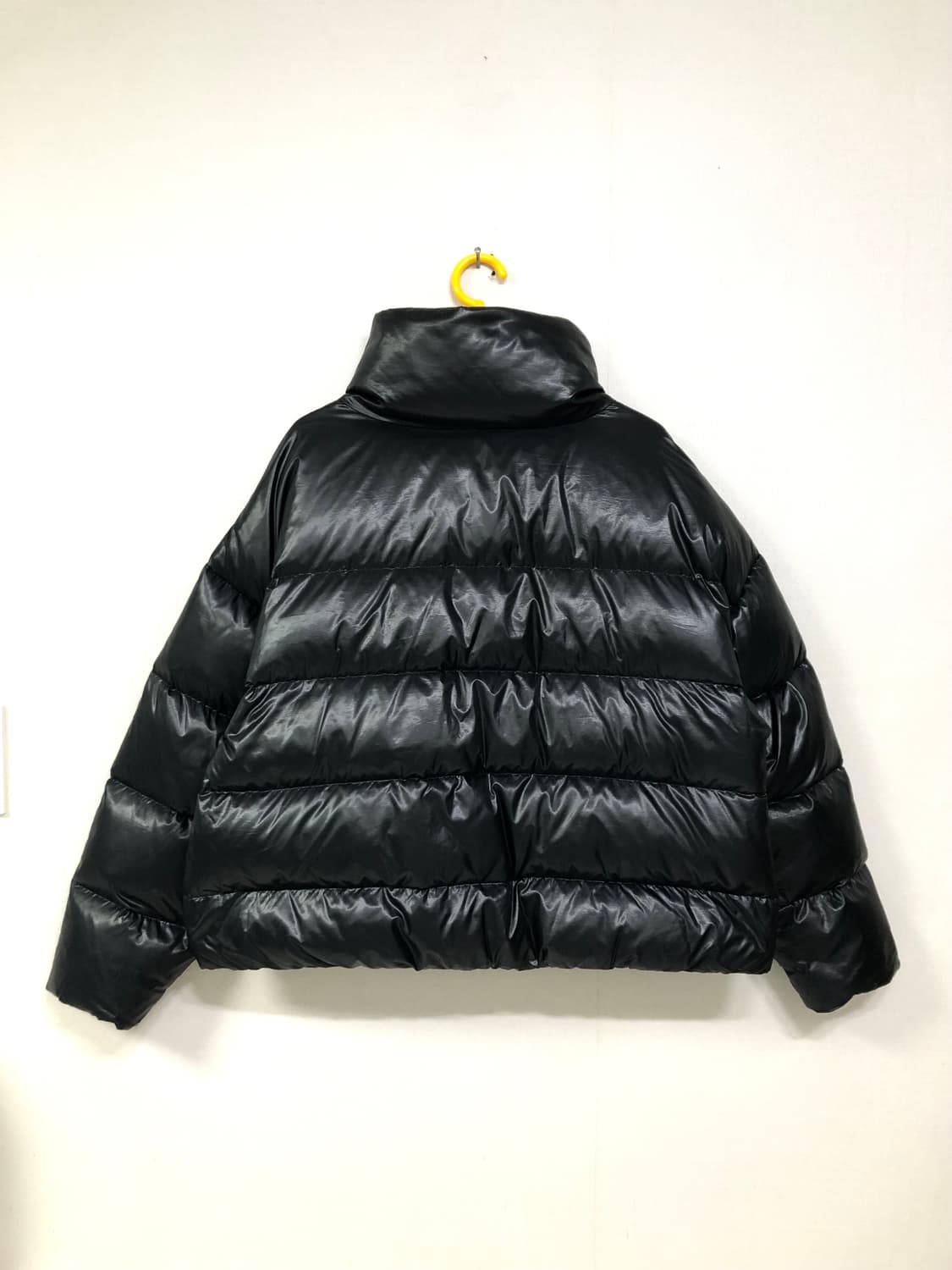 나이키 여성 오버핏 하이넥 세미크롭 유광 덕다운 패딩 XL _ 블랙 상품이미지6