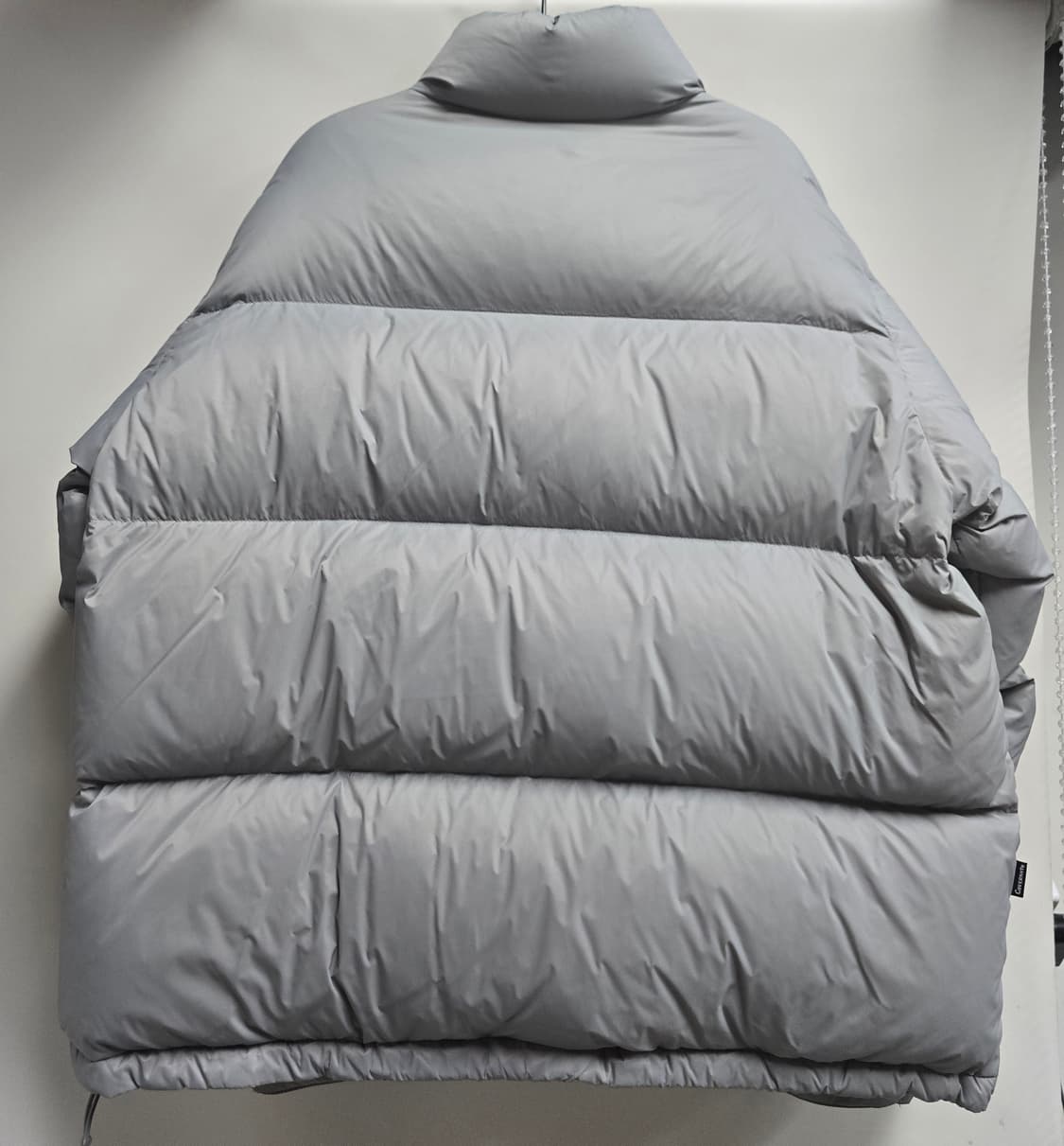 커버낫 숏 푸퍼 그레이 덕다운 패딩 L.공용 상품이미지6