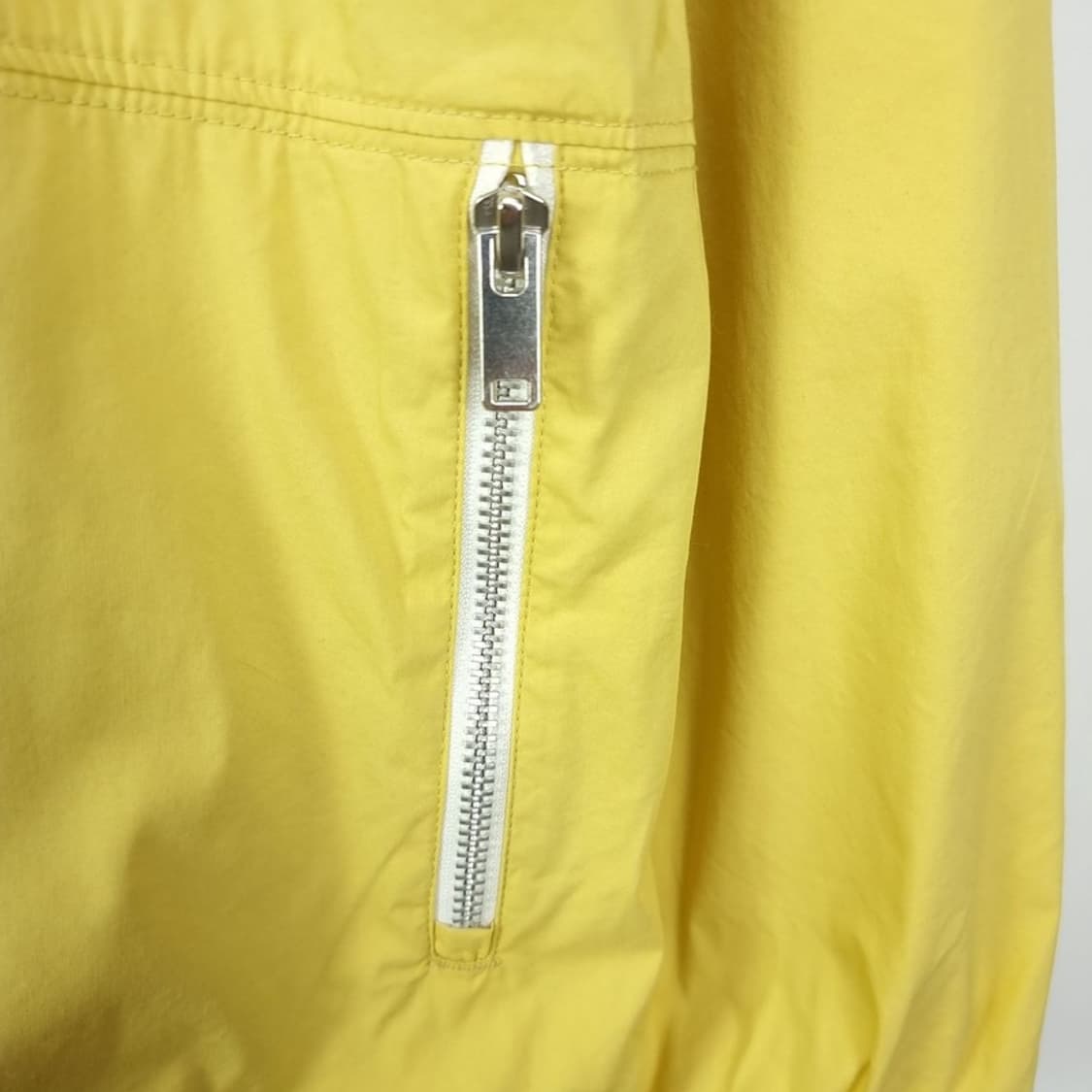 [나이키] 숄더 스냅 버튼 오버핏 바람막이 아노락 자켓 레몬 M20027 상품이미지5
