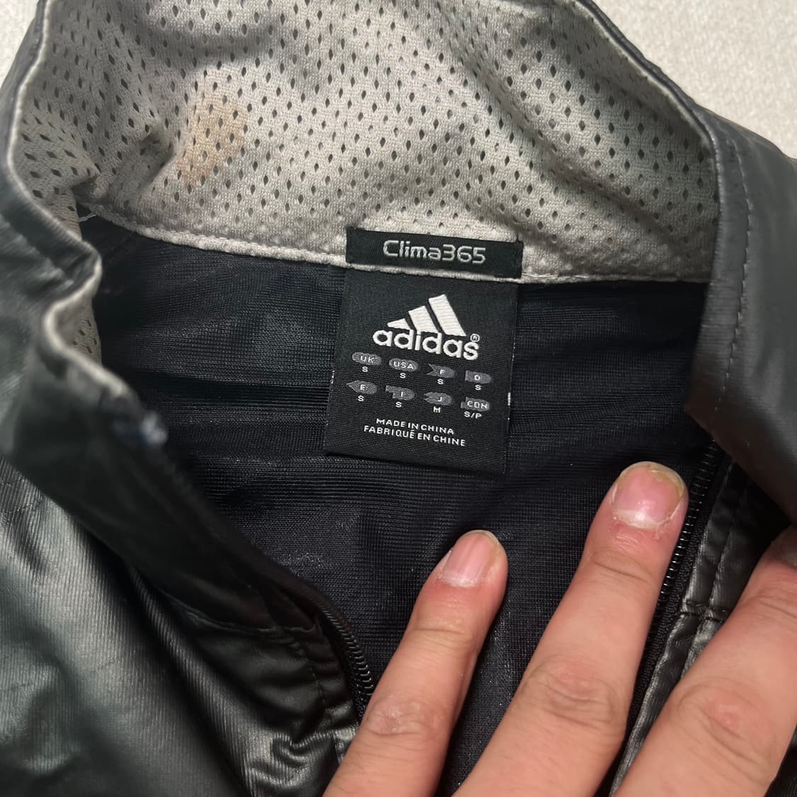 100 아디다스 레더 유광 바람막이 자켓  상품이미지3