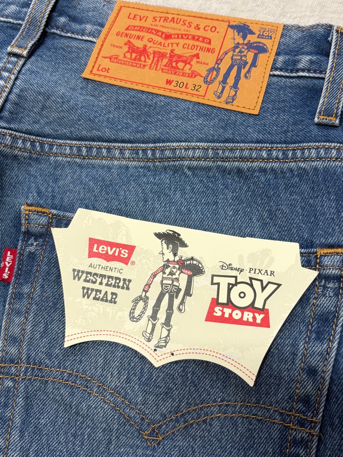 LEVI'S X TOY STORY 웨스턴 플레어 진 상품이미지10
