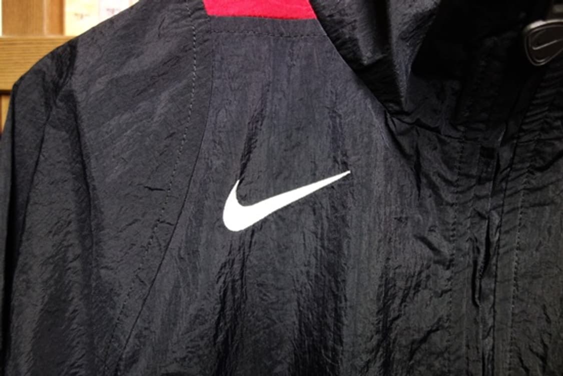 Nike 나이키 토탈 90 리펠 풋볼 트랙 자켓 검빨 L (100) 상품이미지4