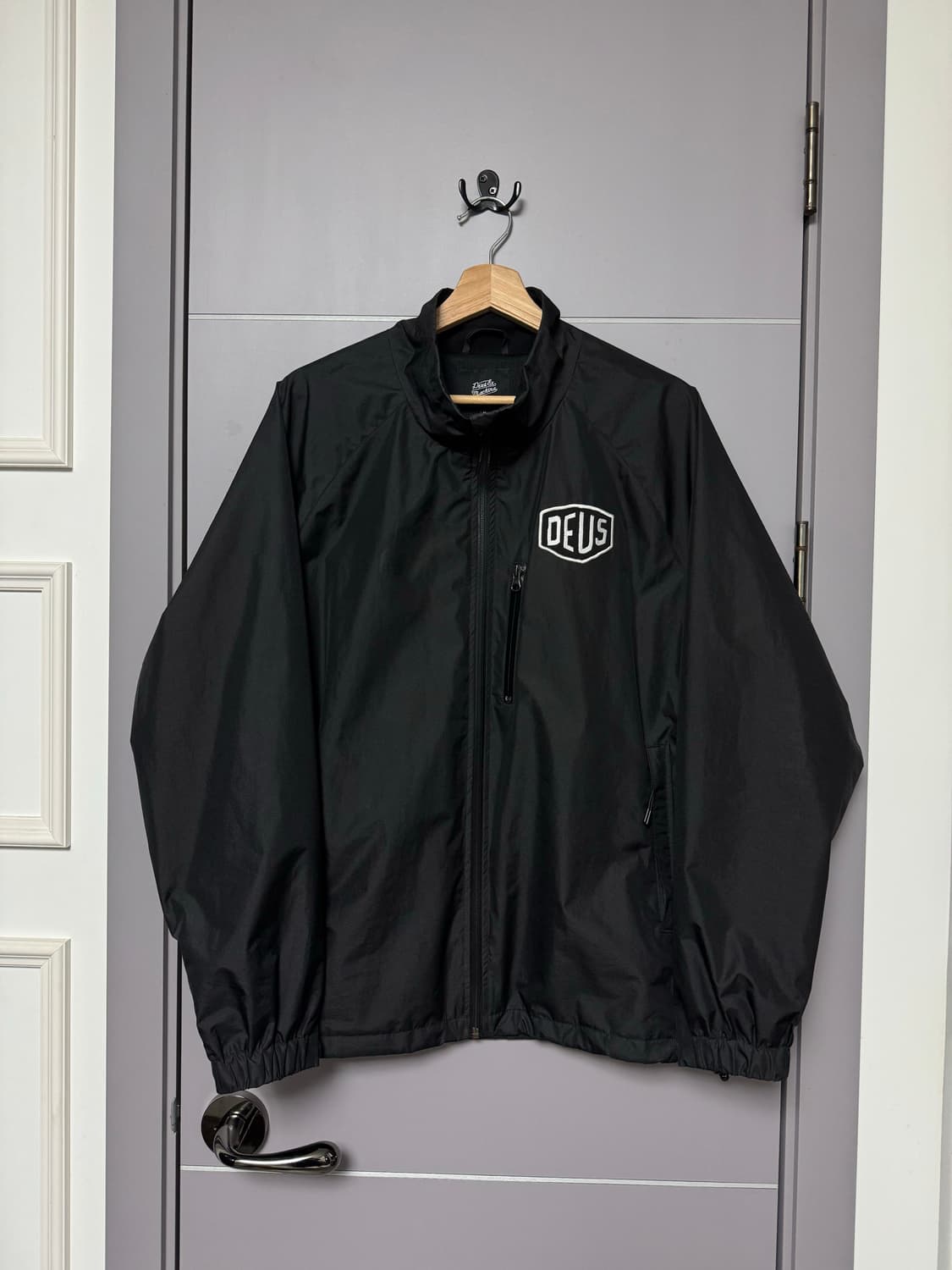 데우스 엑스 마키나 노홍철 바람막이 m 100 사이즈 상품이미지3