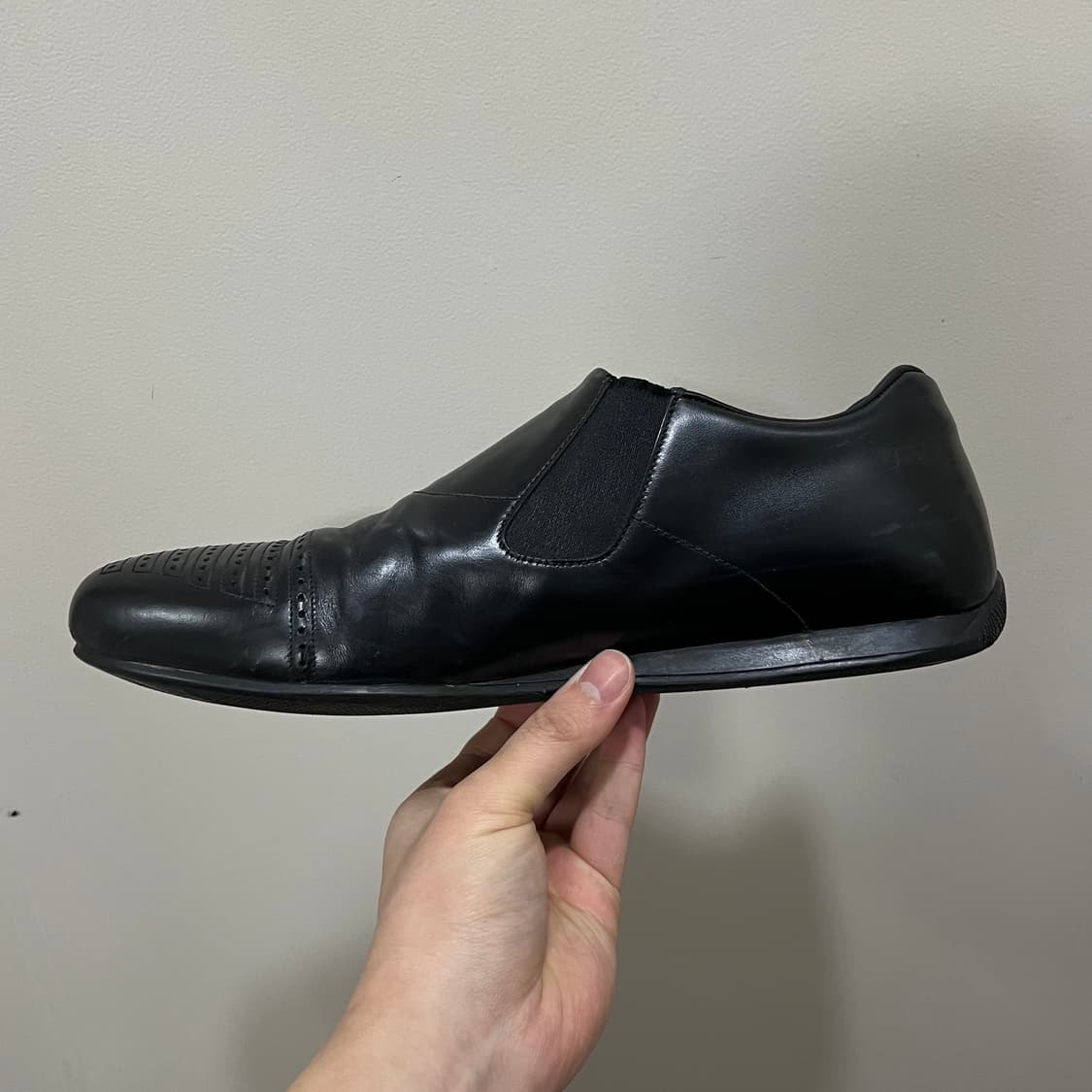 Prada Unique Loafers 상품이미지3