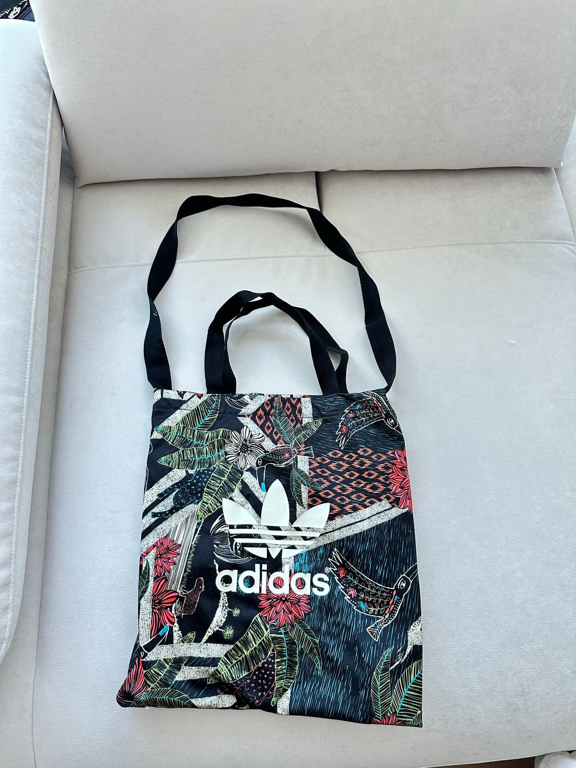 아디다스 가방 상품이미지1