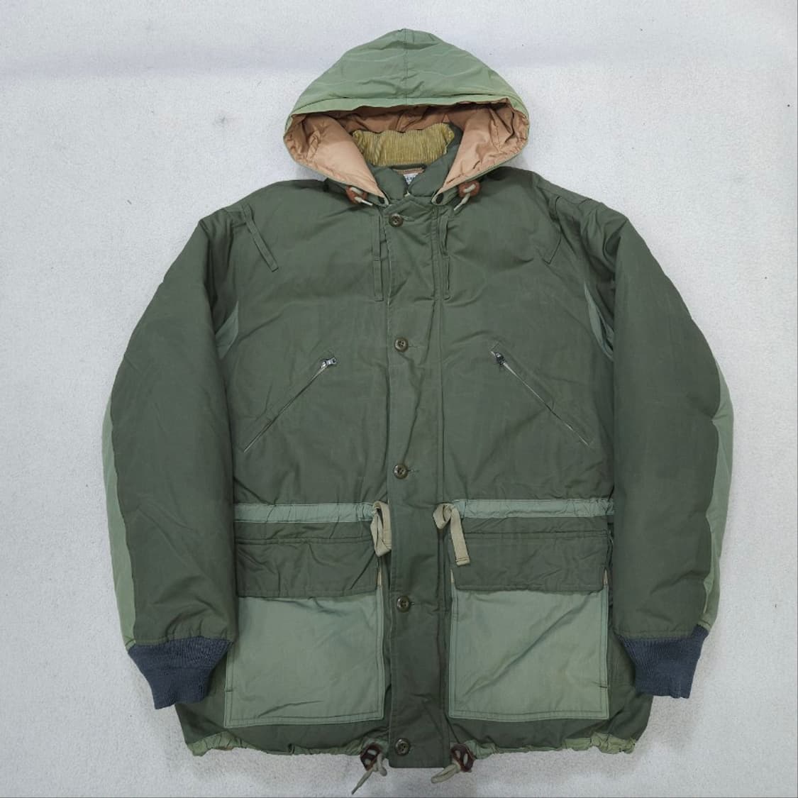 스펙테이터 알파인룹스 파카 상품이미지3