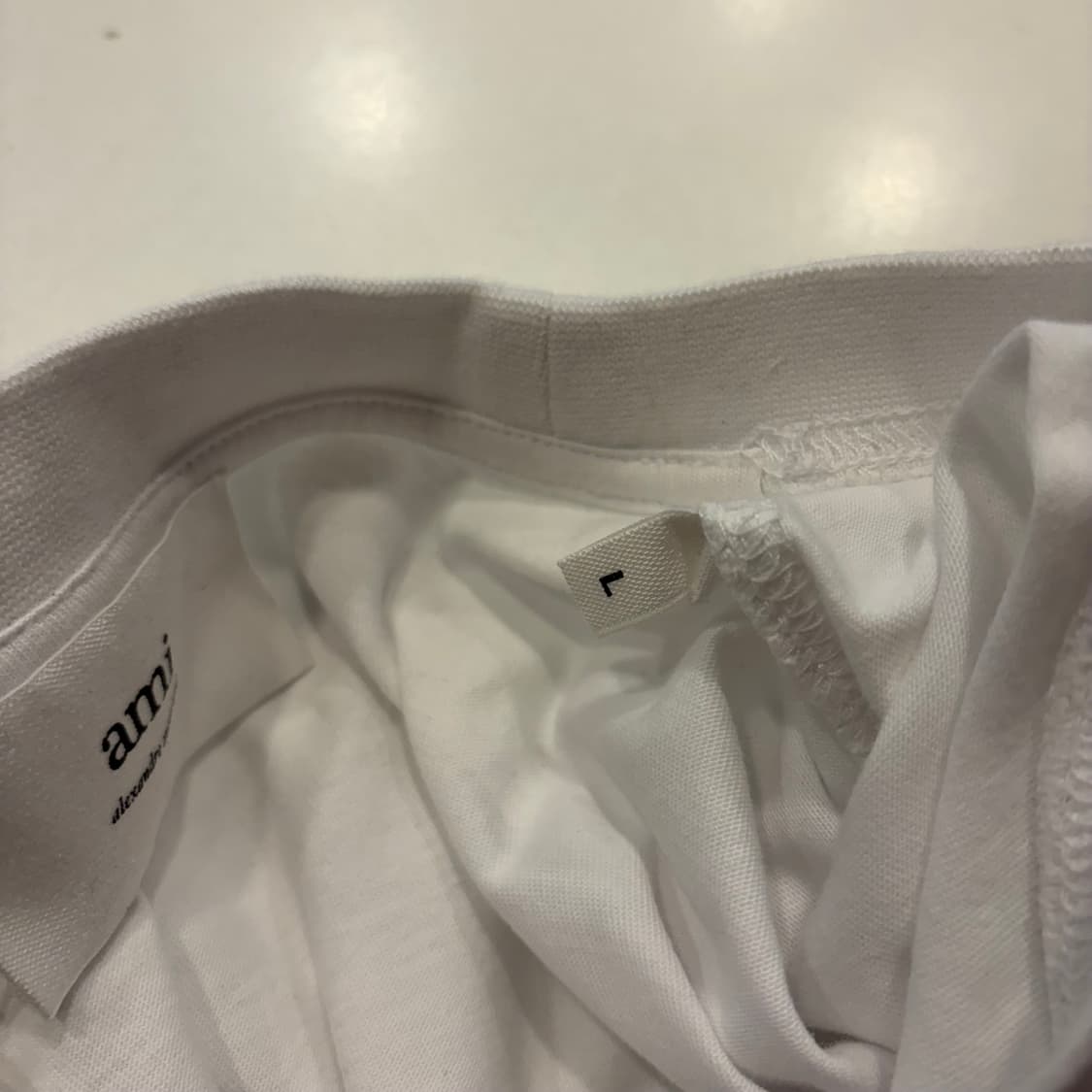 [L] 아미 스몰 하트 반팔티셔츠 화이트 C442 상품이미지7