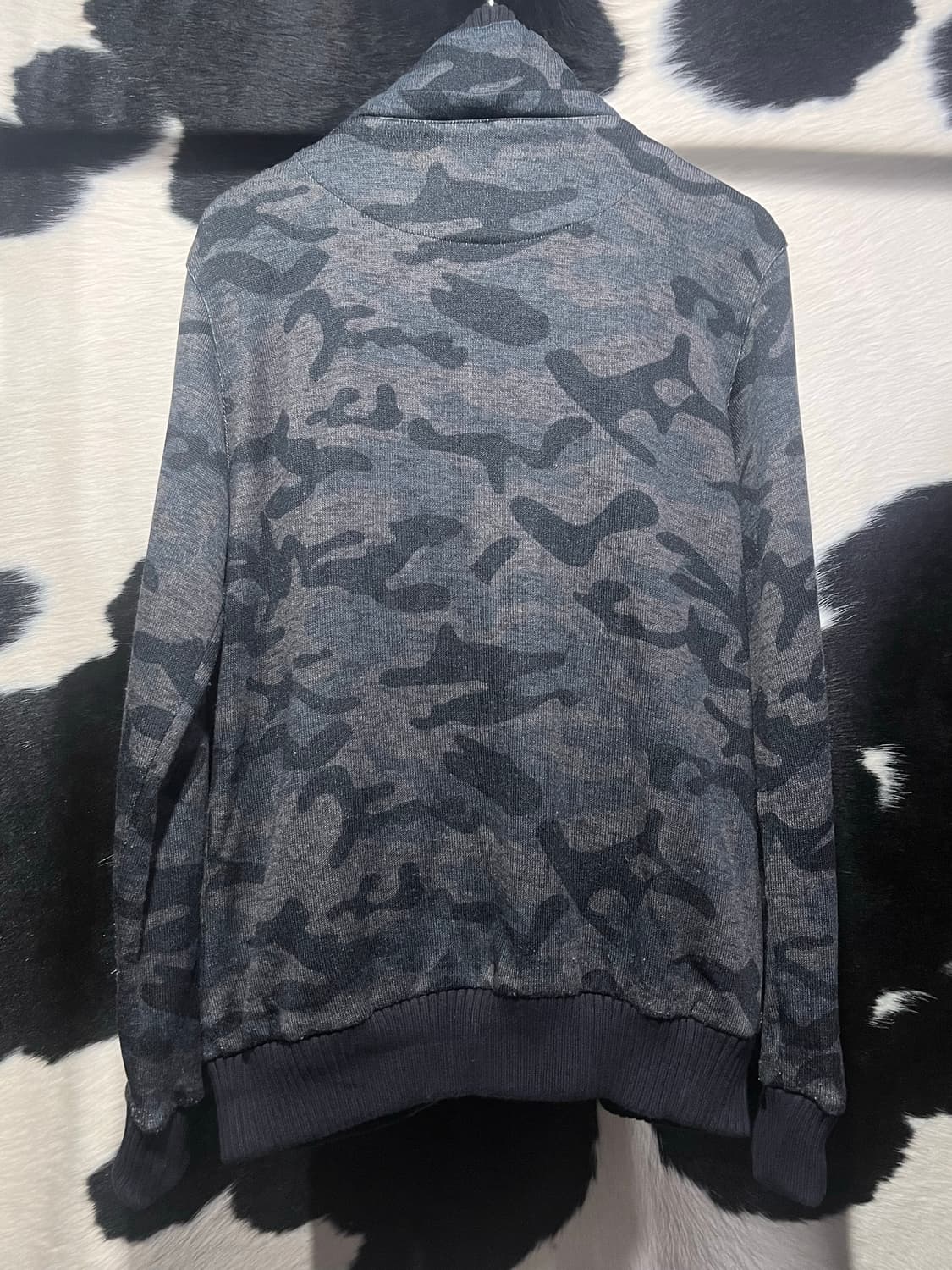 인더아틱 카모패턴 집업 상품이미지6