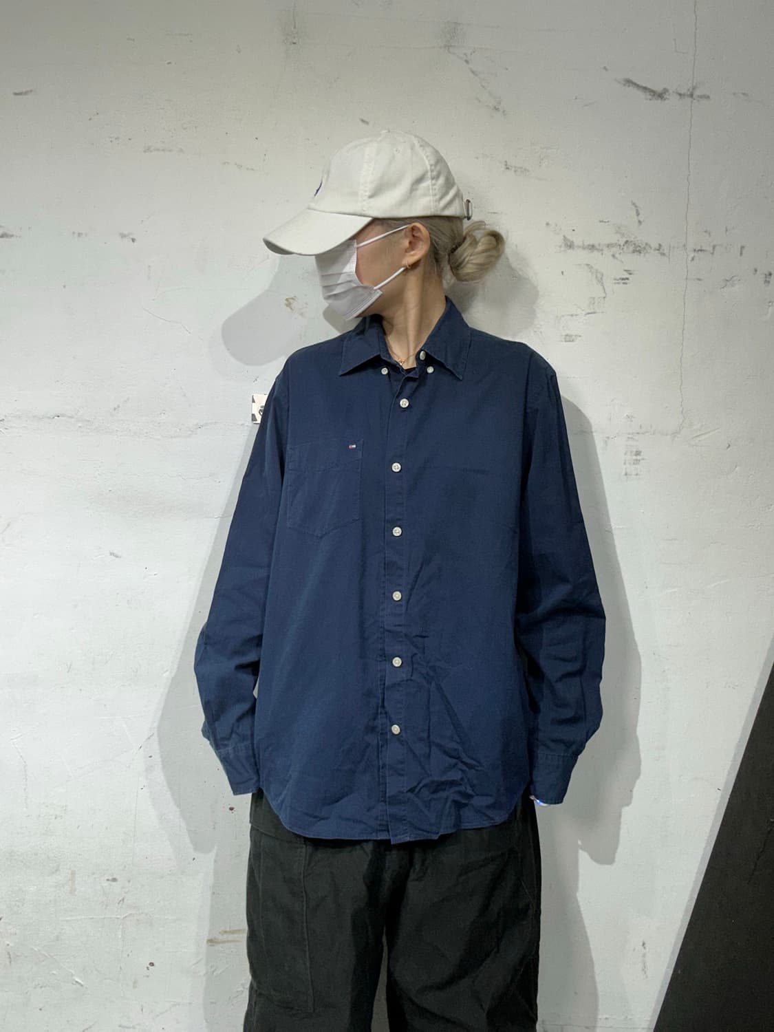 타미 힐피거 솔리드 네이비 오버핏 셔츠 M 상품이미지2