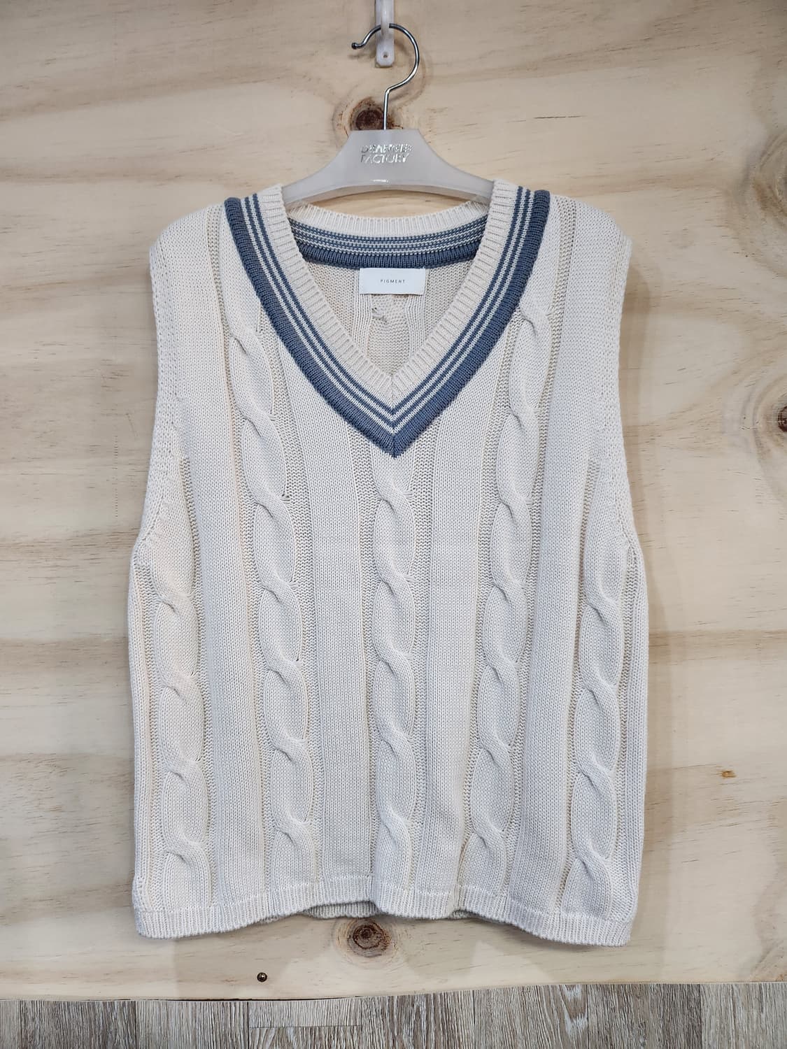 1053) 피그먼트 꽈배기 니트 조끼 상품이미지1