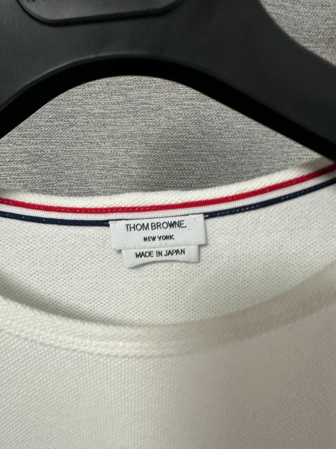  (2) 톰브라운 4선완장 롱슬리브 화이트  상품이미지4