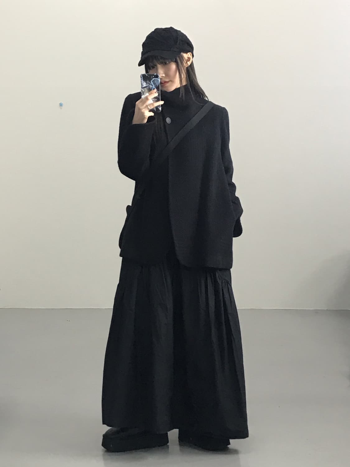 Jpn Black High-Neck Asymmetric Coat 상품이미지3