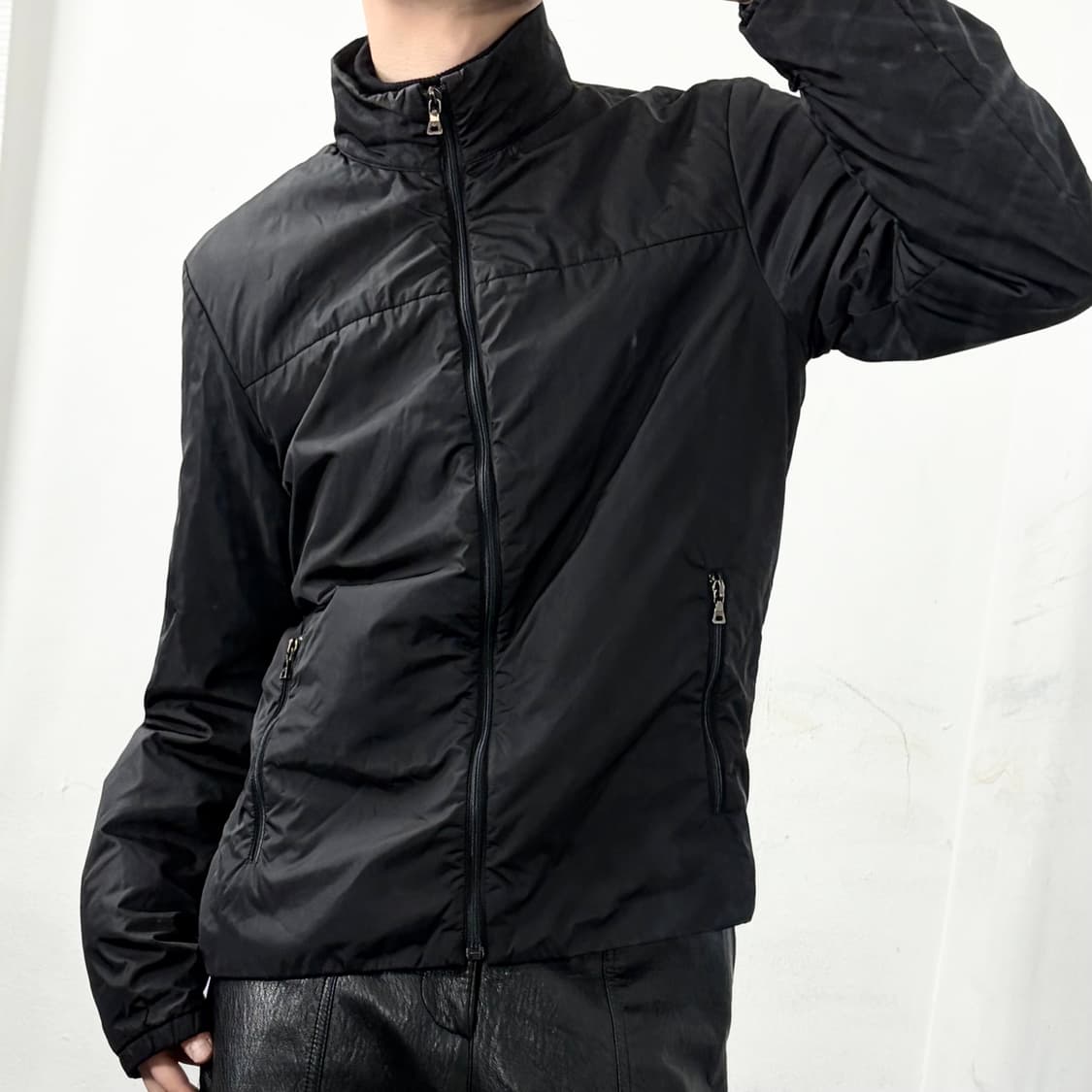 프라다 라이트다운 자켓 상품이미지2