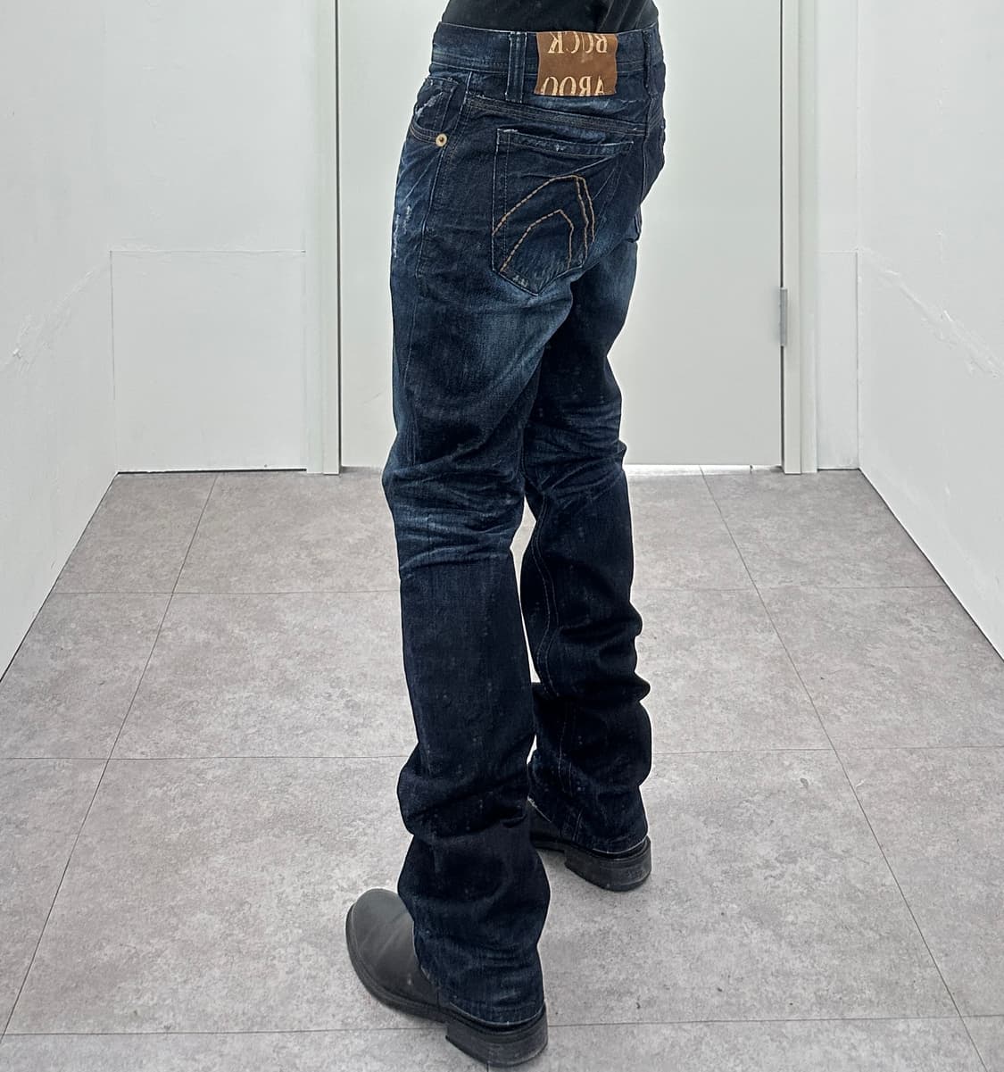 Buckaroo Brown Tab Fade Wash Denim 상품이미지4