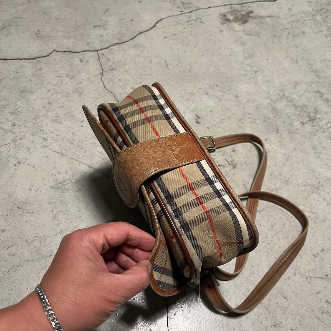 vintage burberrys cross bags  상품이미지5