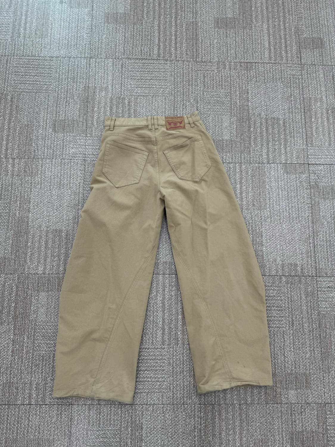 DNSR 트윌 커브드 치노 팬츠 베이지 상품이미지4