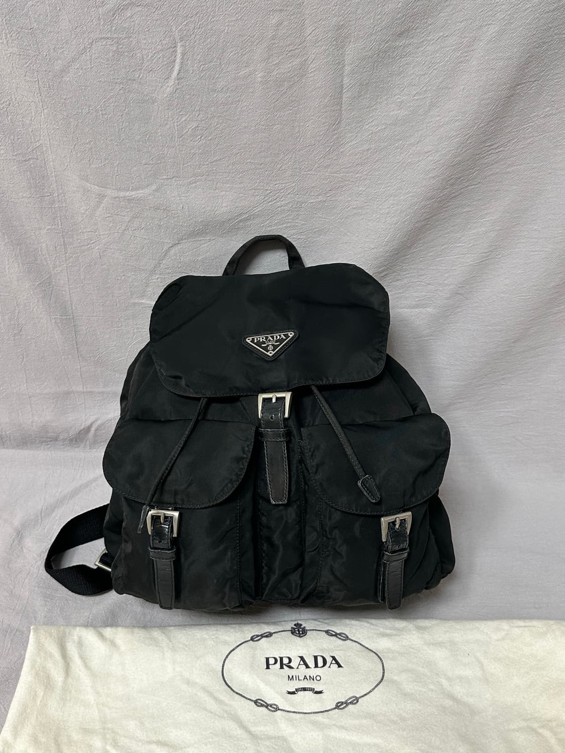 프라다 포코노 나일론 투포켓 백팩 미디움 미듐 상품이미지3