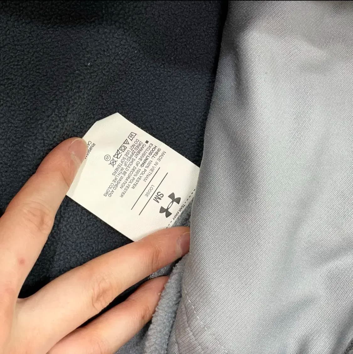 언더아머 라이트그레이 후리스 후드집업 여성S 상품이미지5