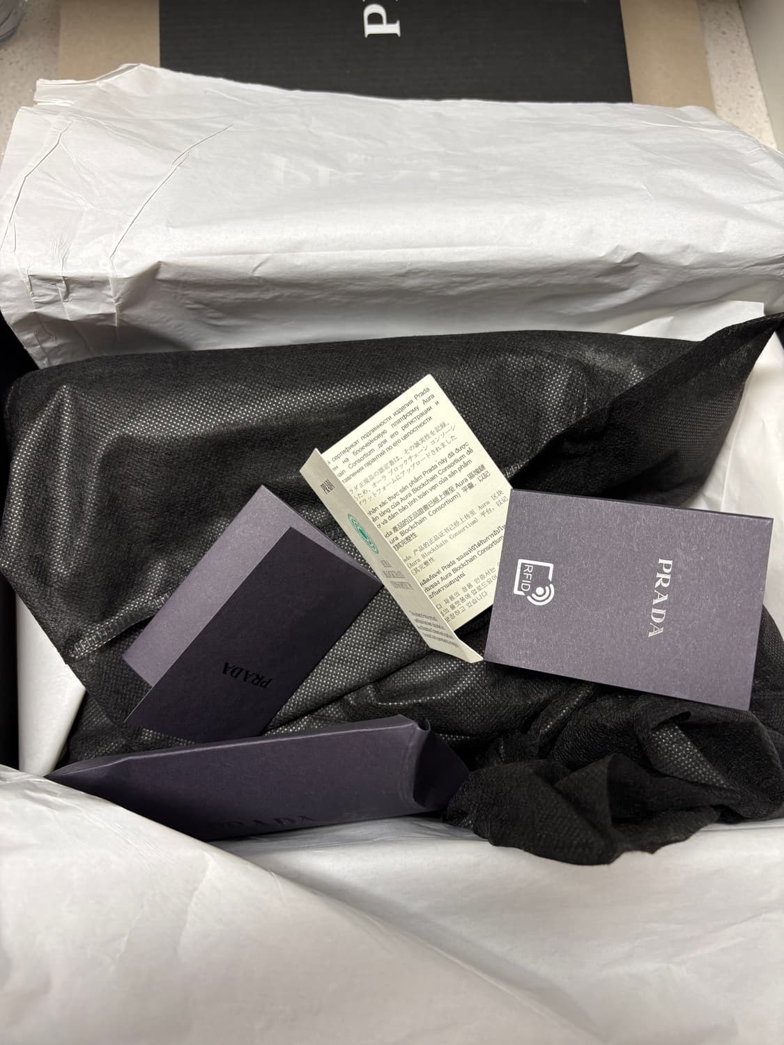 프라다 컬랩스 레더 블랙 uk 8.5 275 새제품 상품이미지5