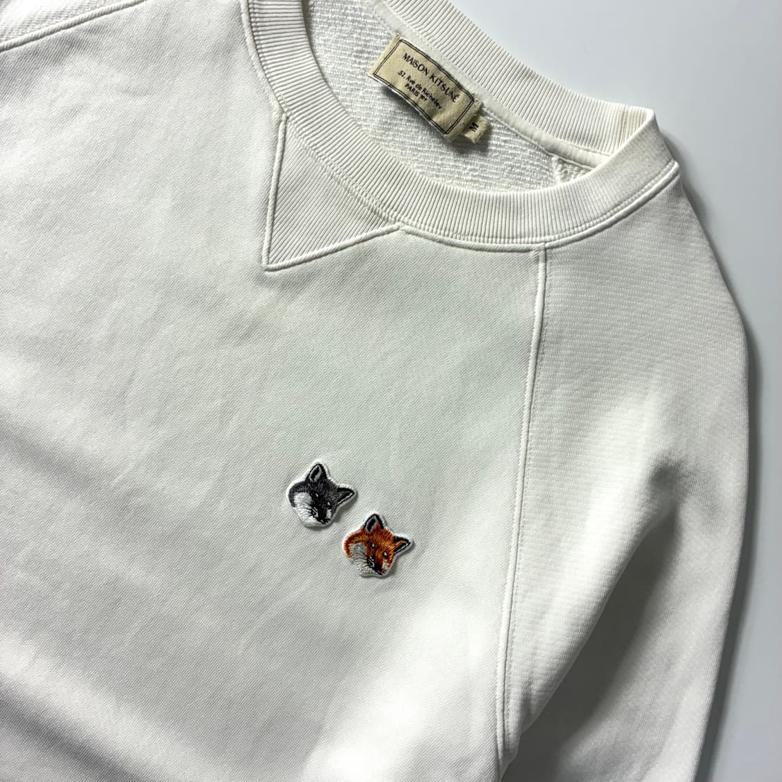 Maison kitsne  메종 키츠네 폭스패치 코튼 화이트 맨투맨  상품이미지3