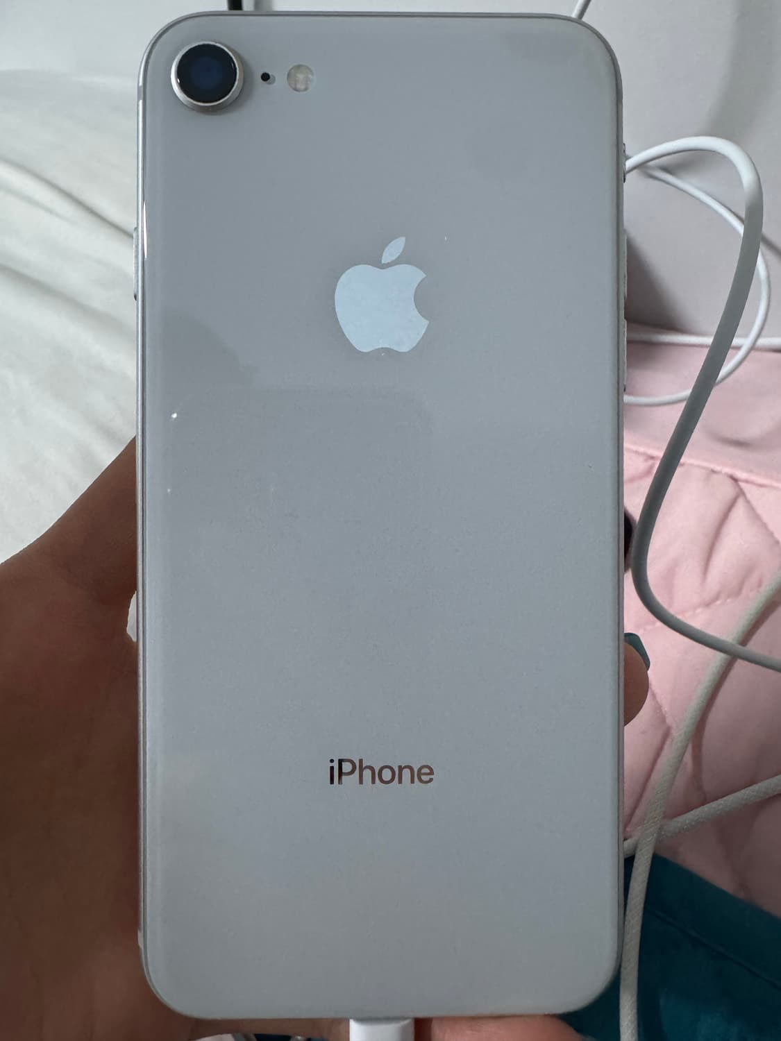 아이폰8 실버 화이트 S급 256기가 배터리 성능 81 상품이미지1