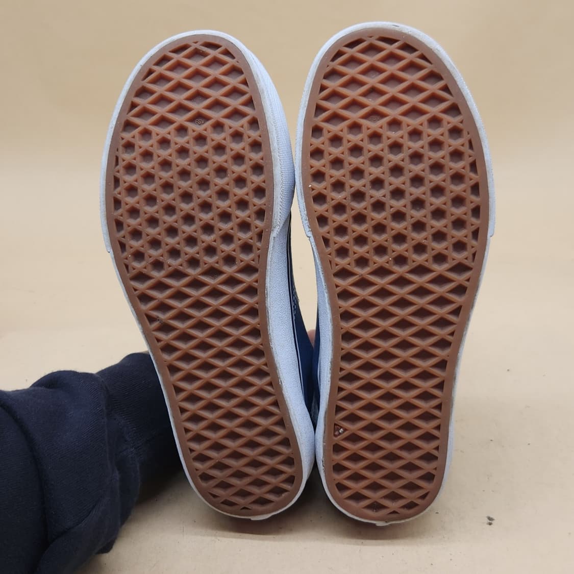 반스 올드스쿨 네이비블랙 여성스니커즈240 상품이미지3