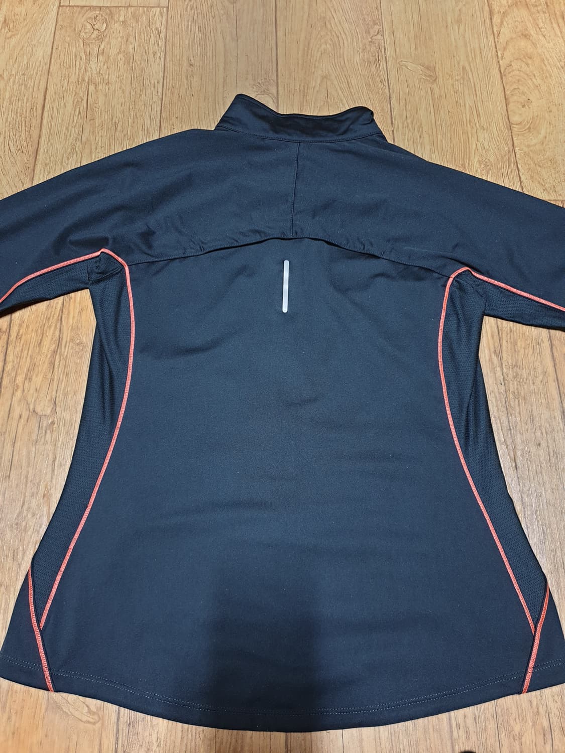 1061 나이키 운동복 집업 90 사이즈입니다 상품이미지5