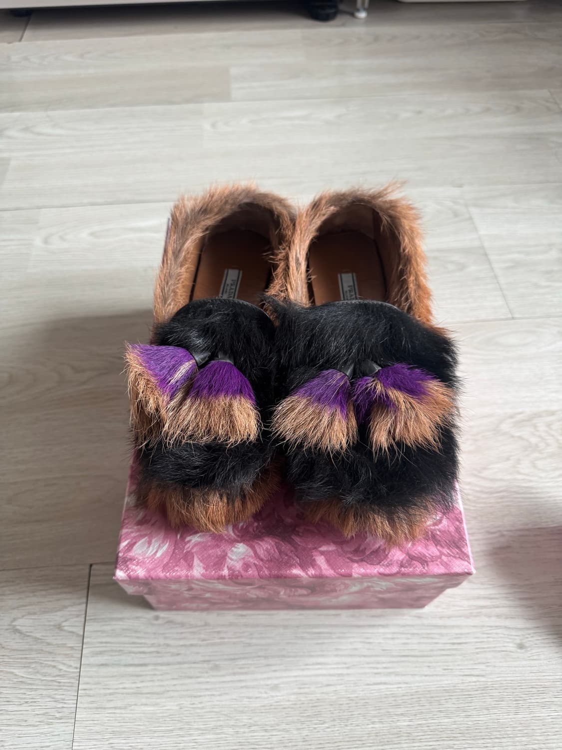 프라다 퍼로퍼  상품이미지1