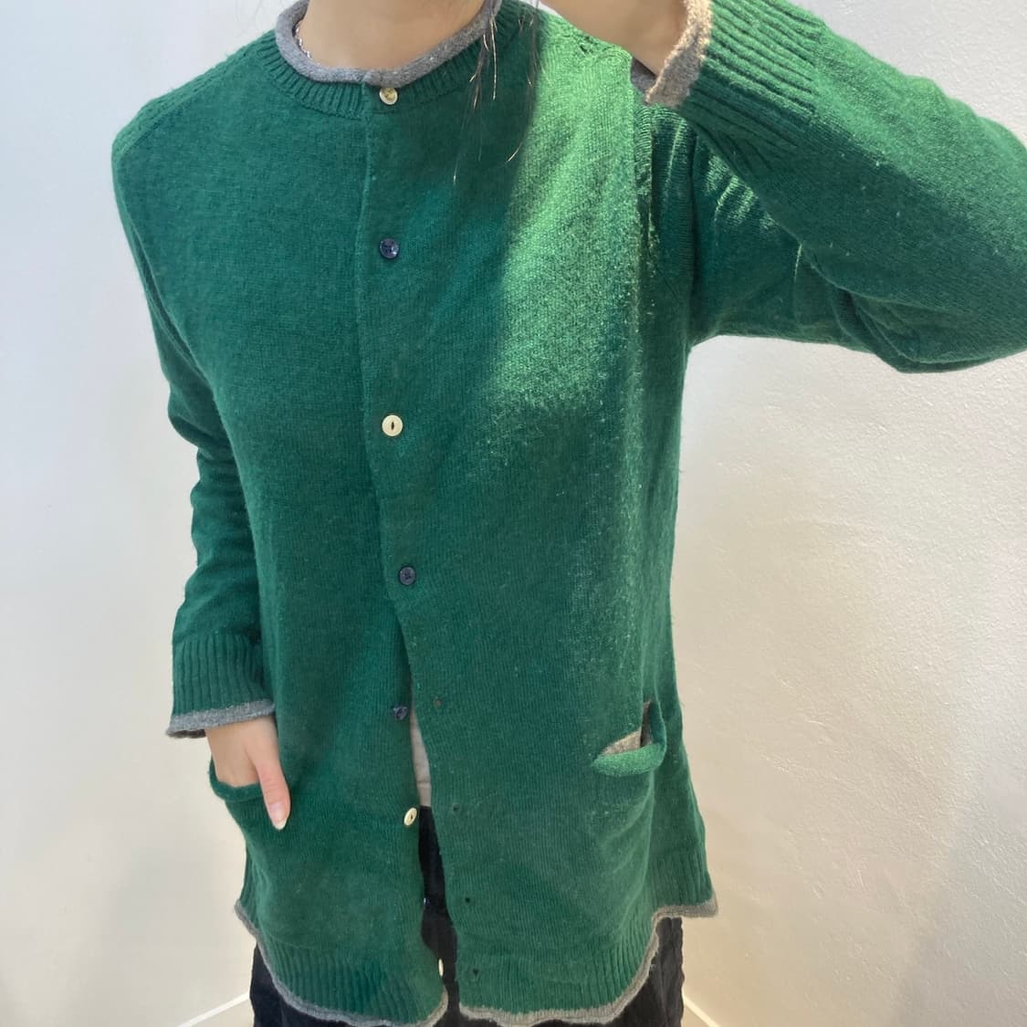 포인트 버튼 니트 롱 가디건 상품이미지4