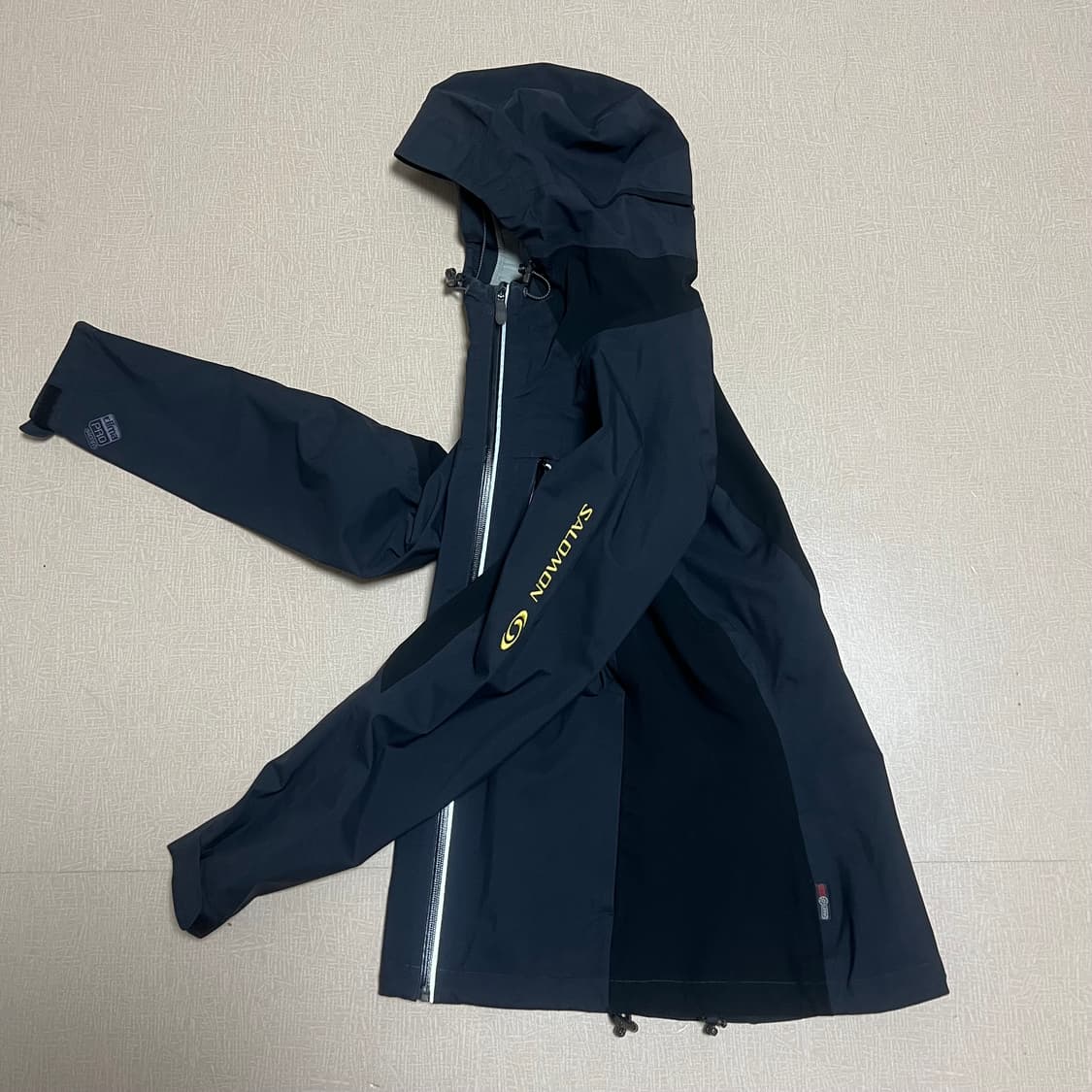 살로몬 바람막이 상품이미지2