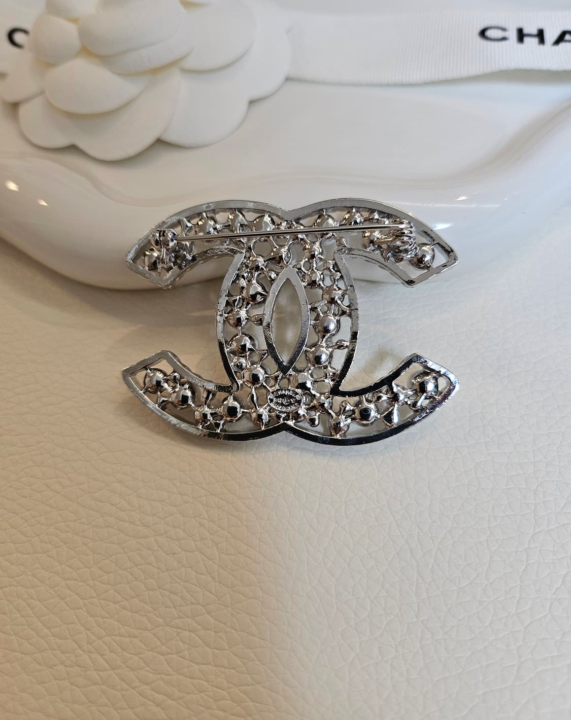 샤넬 CC 멀티진주 은장  브로치 업사이클링 상품이미지6