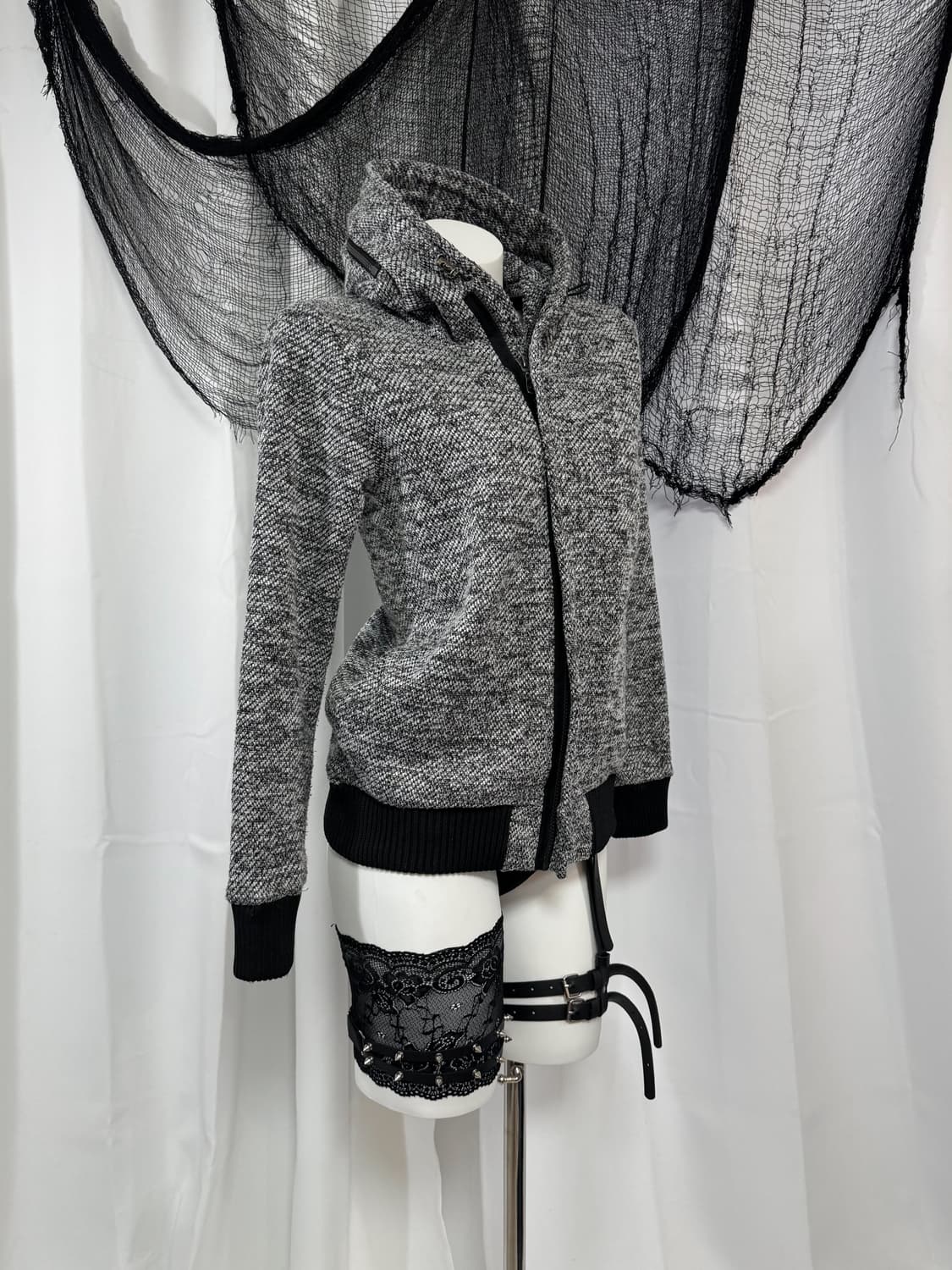 gray zip up 상품이미지3