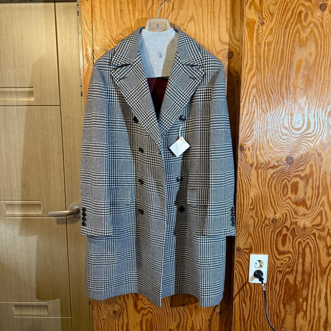 새상품) 브루넬로 쿠치넬리 2024 f/w 더블 브레스트 글렌 체크 코트 상품이미지1