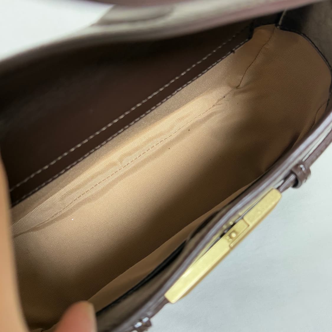 루에브르 삭드마르셰 스몰 브라운 풀구성 상품이미지7