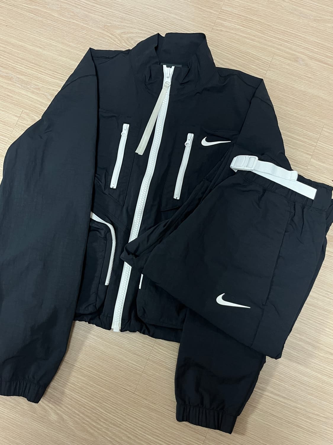 나이키 바람막이 트레이닝세트 상품이미지1