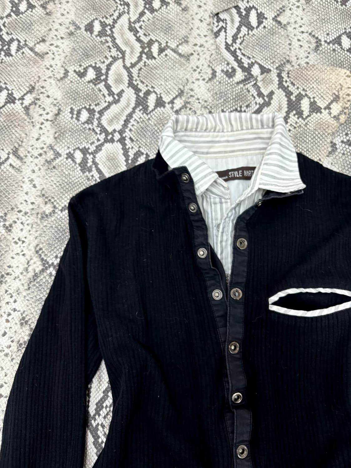 “Vintage” Minimal Mood White Layered Sle 상품이미지4