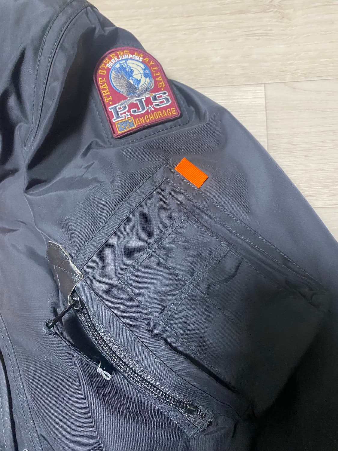 파라점퍼스 라이트 핸드 L 블랙 상품이미지5