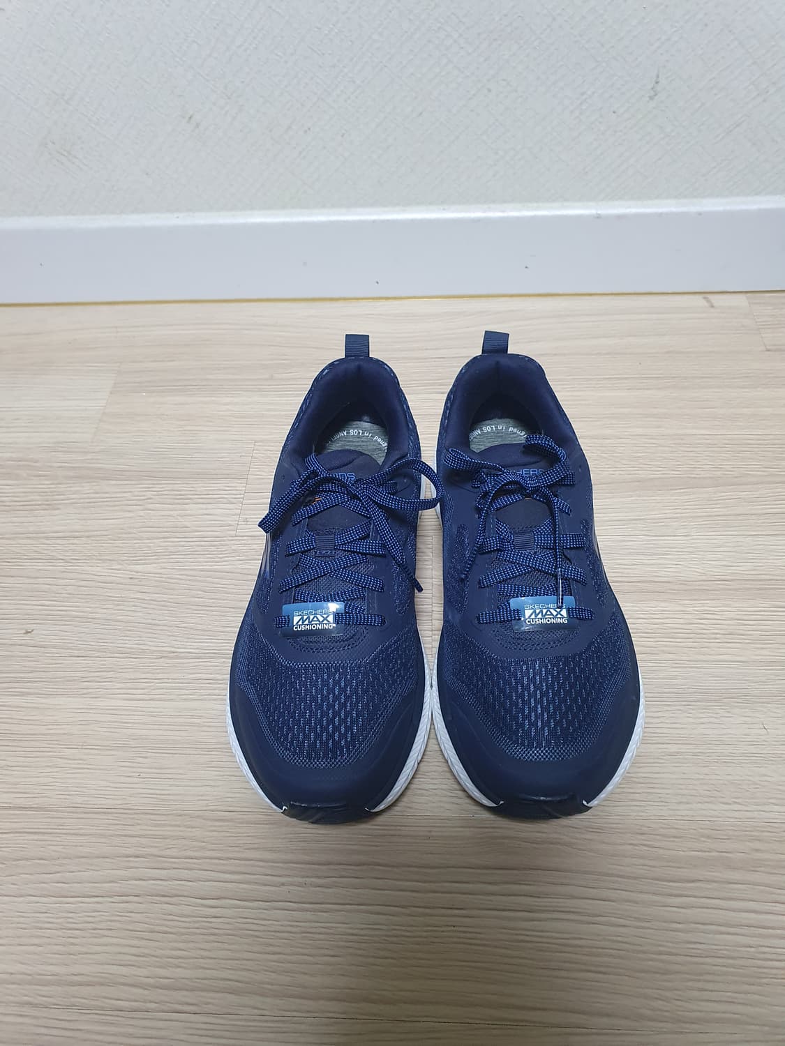 스케쳐스 맥스쿠셔닝 운동화 270 상품이미지3