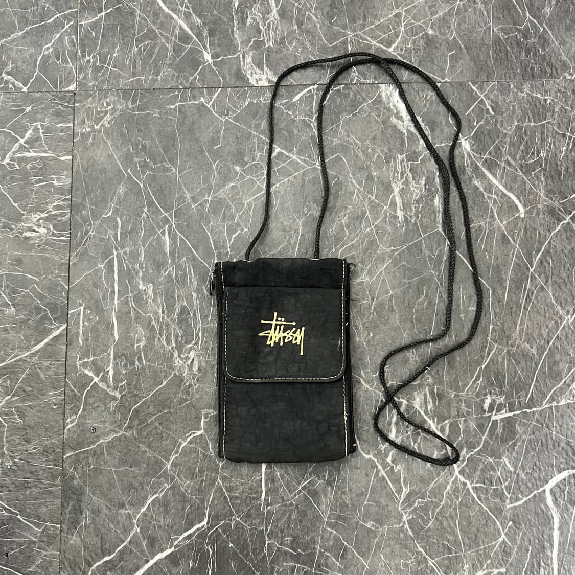 스투시 outer gear 미니 크로스백 상품이미지1