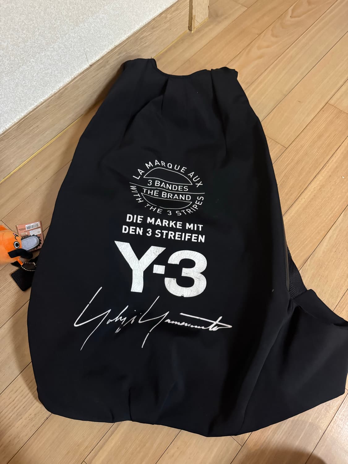 Y-3 백팩 상품이미지1