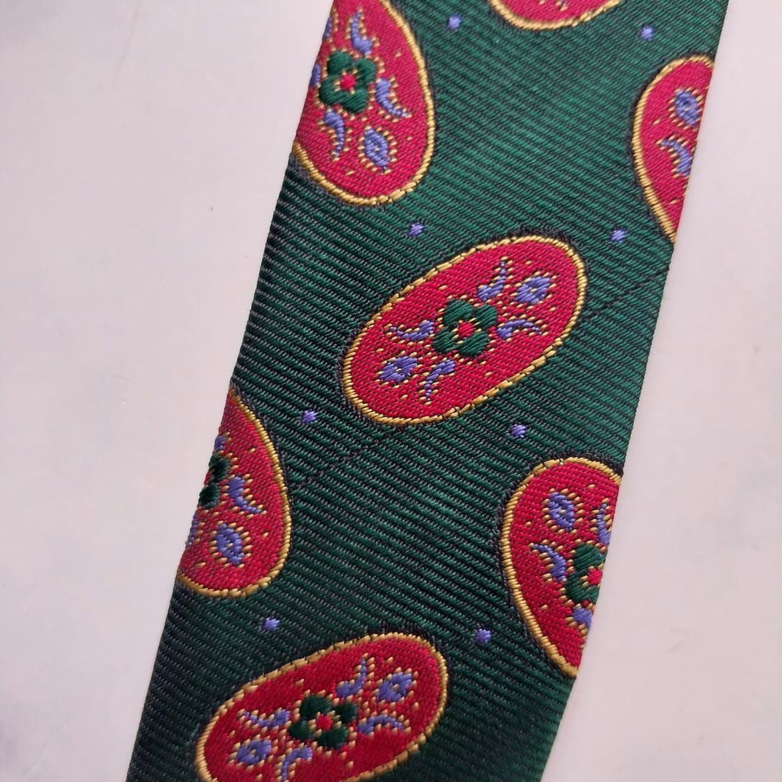 발렌시아가 실크 그린 자카드 패턴 넥타이 9.1cm A등급 K2575
 상품이미지10