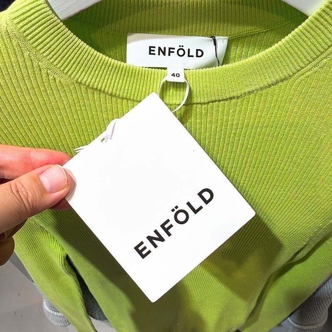 (정품/새상품) 엔폴드 여성 라임 코튼 실크 혼방 립 니트 상품이미지4