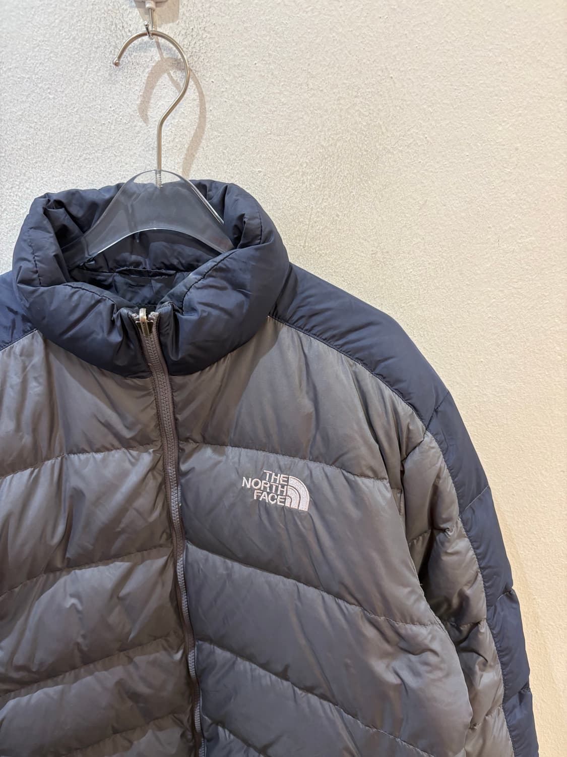 The north face gray navy padding 상품이미지2