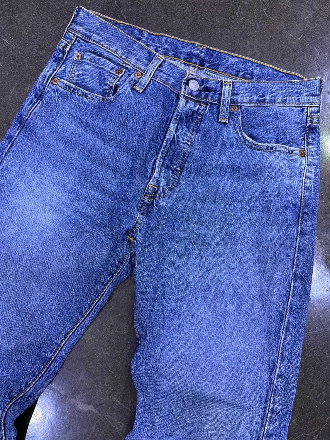 리바이스 501 빈티지 스톤 워싱 레귤러핏 데님팬츠 30 상품이미지3